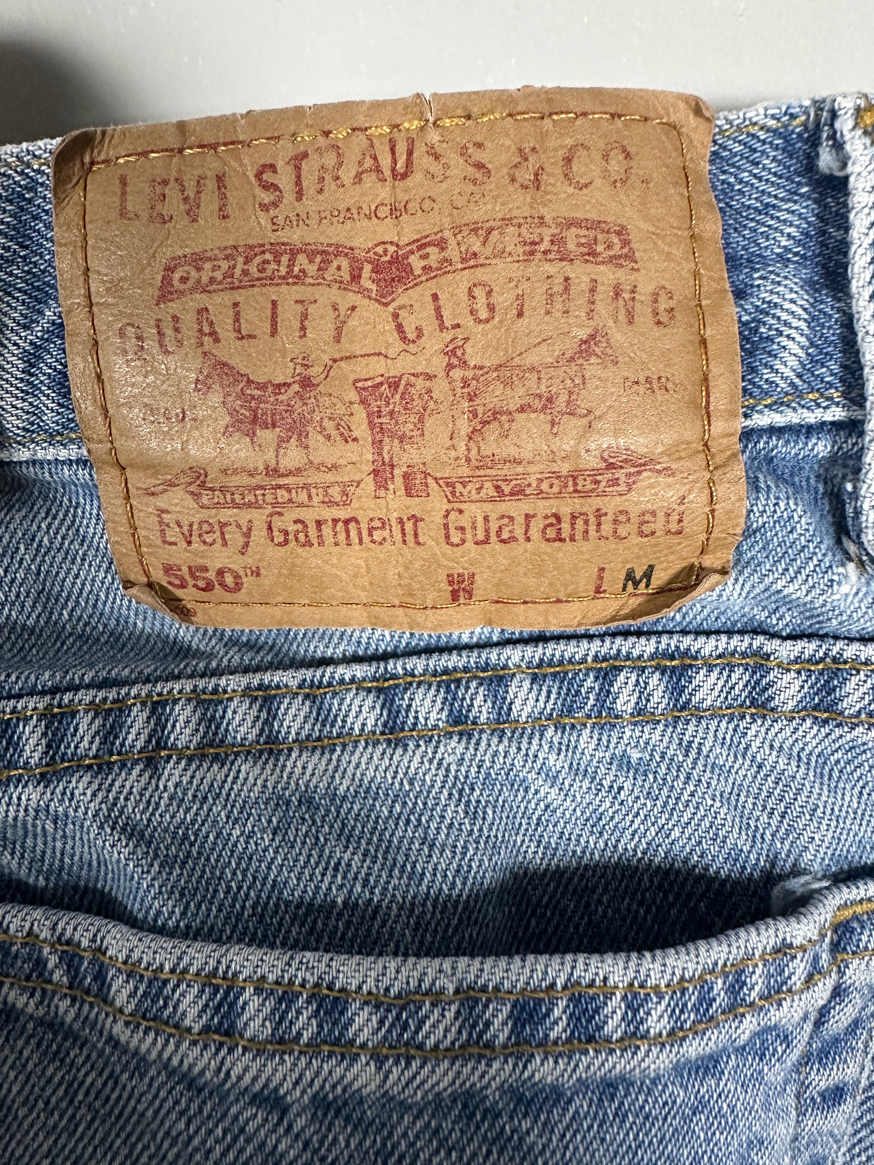 Vintage Levi's 550 Relaxed Fit Tapered Leg 5 Pkt Denim Jeans 14M