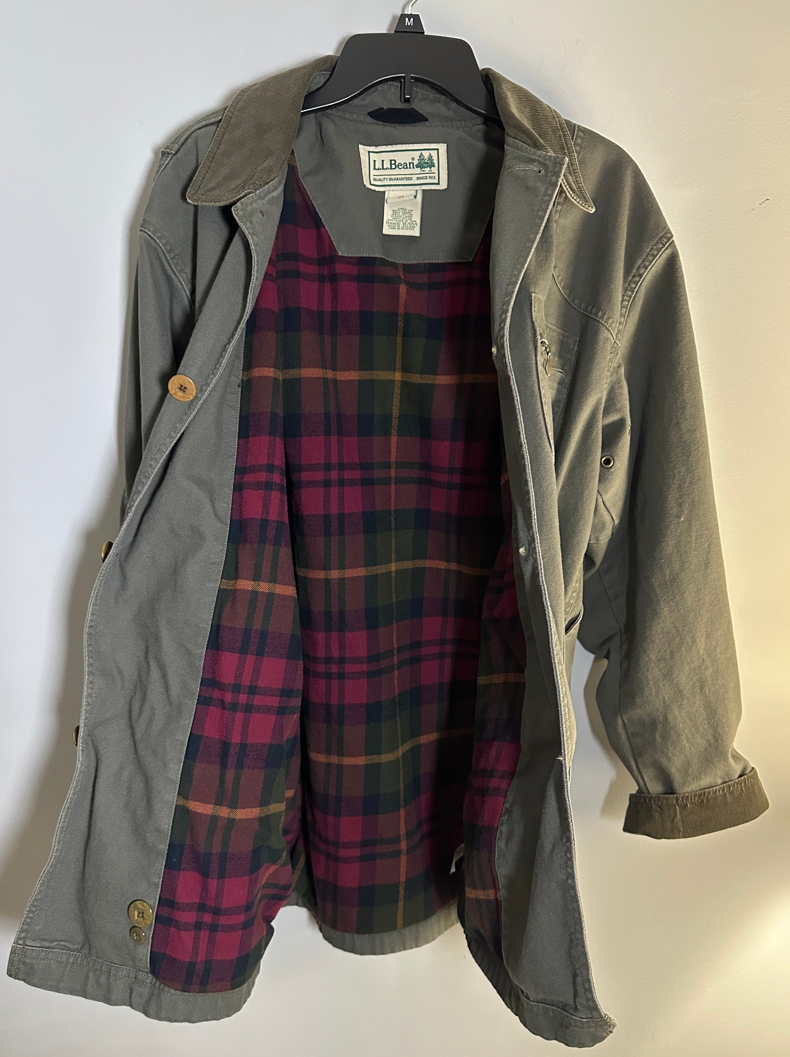 Vintage LL Bean Plaid Flannel Lined Chore Barn Jacket-Medium 44"