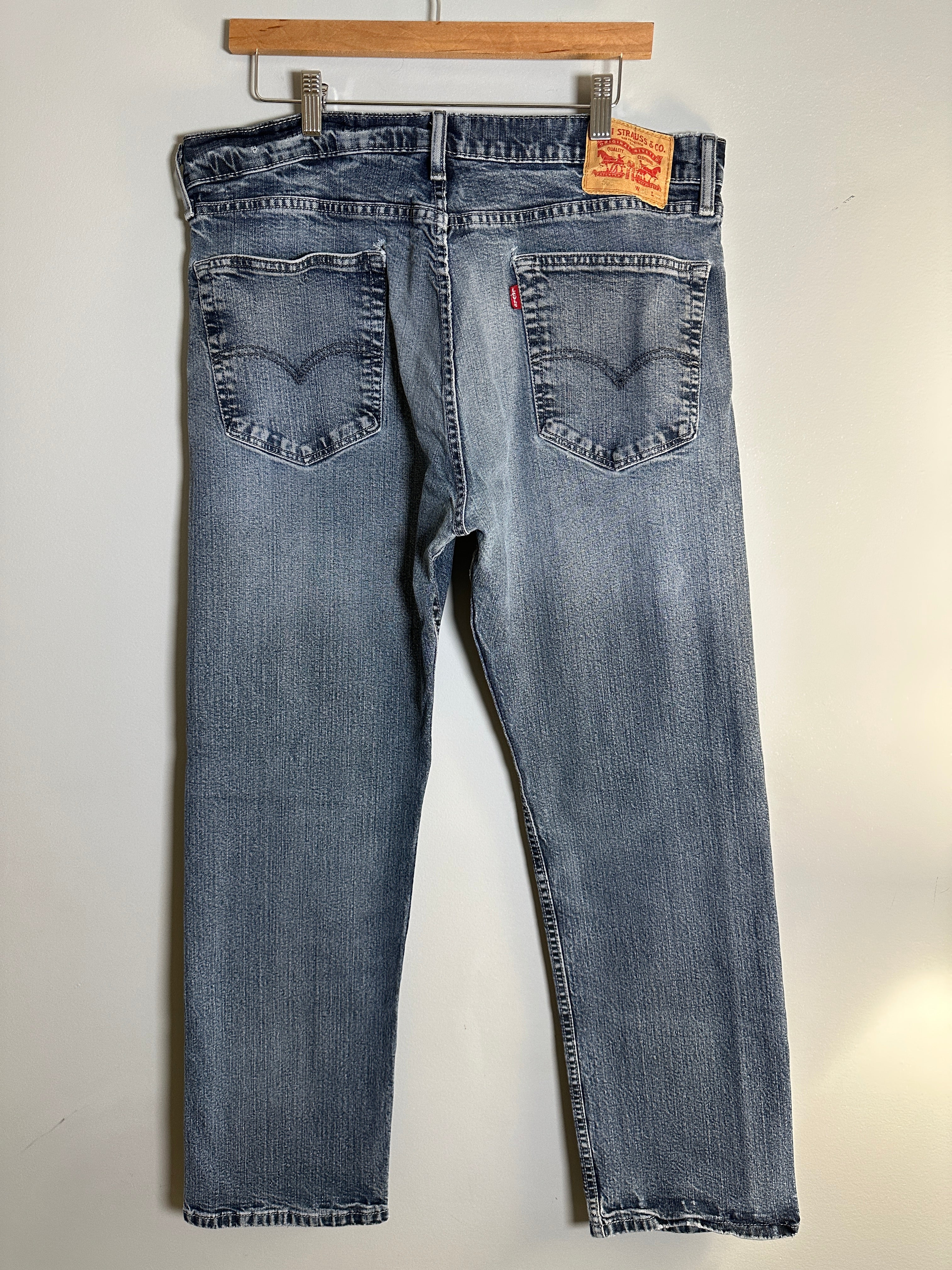 Vintage Levi's 505 Blue Denim Jeans Fade Pattern Straight Leg-Sz 38"x30"