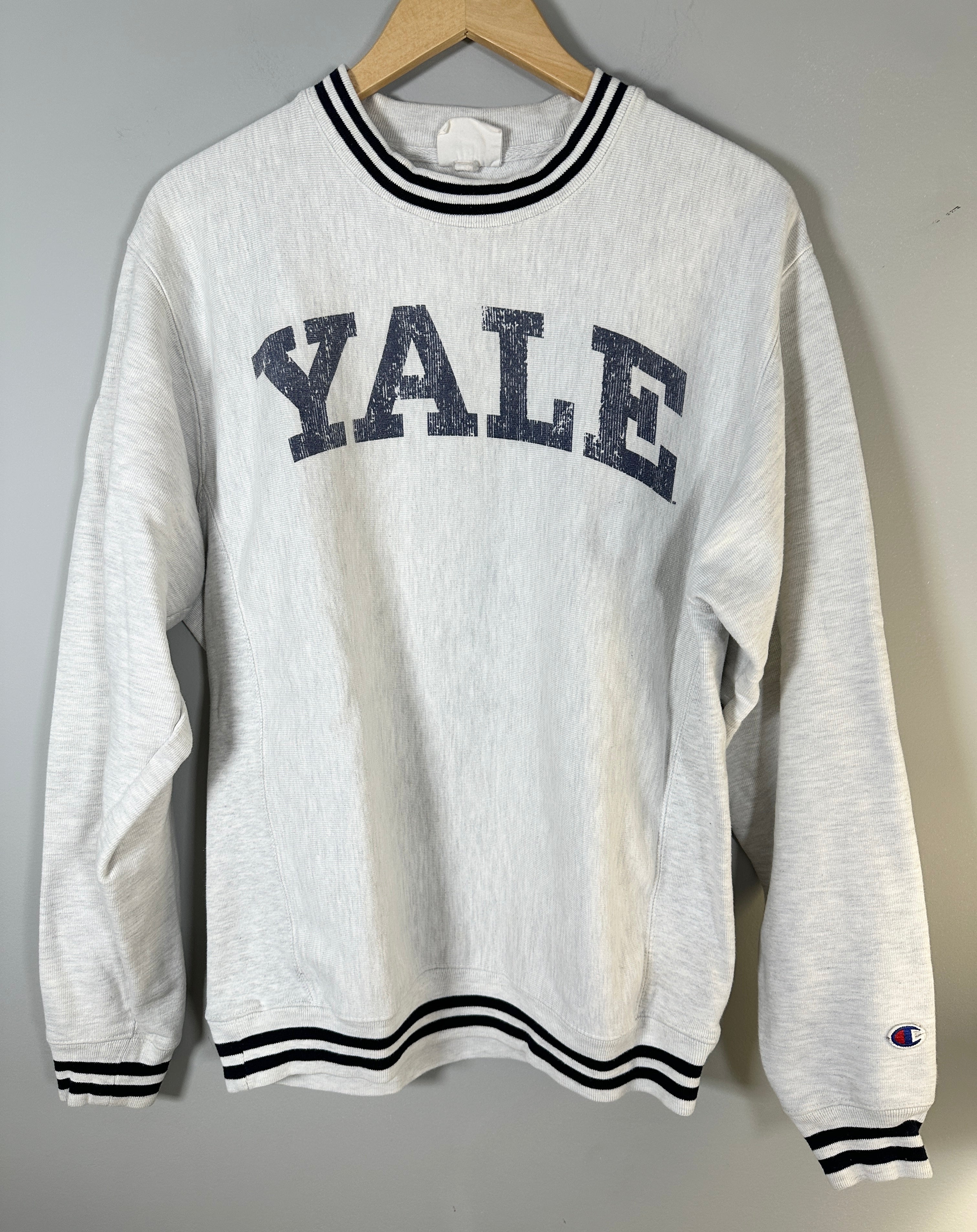 Vintage Champion Reverse Weave YALE Striped Rib Sweatshirt-M 44"